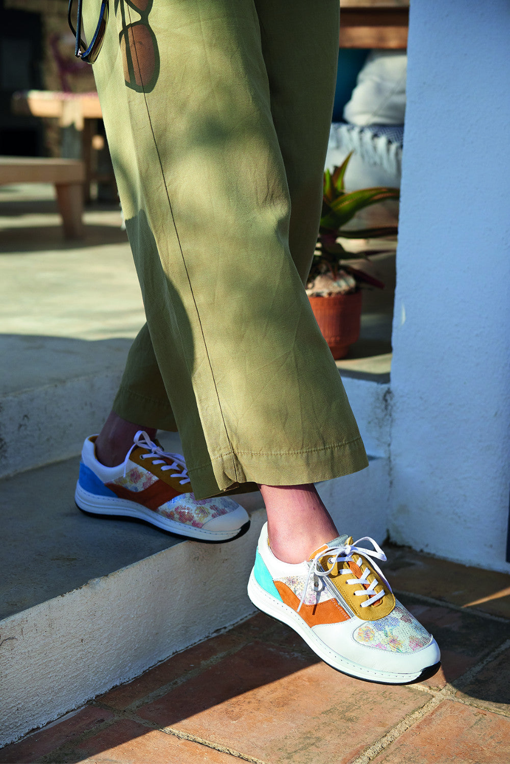 Basket Orthopédique Femme ADOUR Blanc et Fleuri