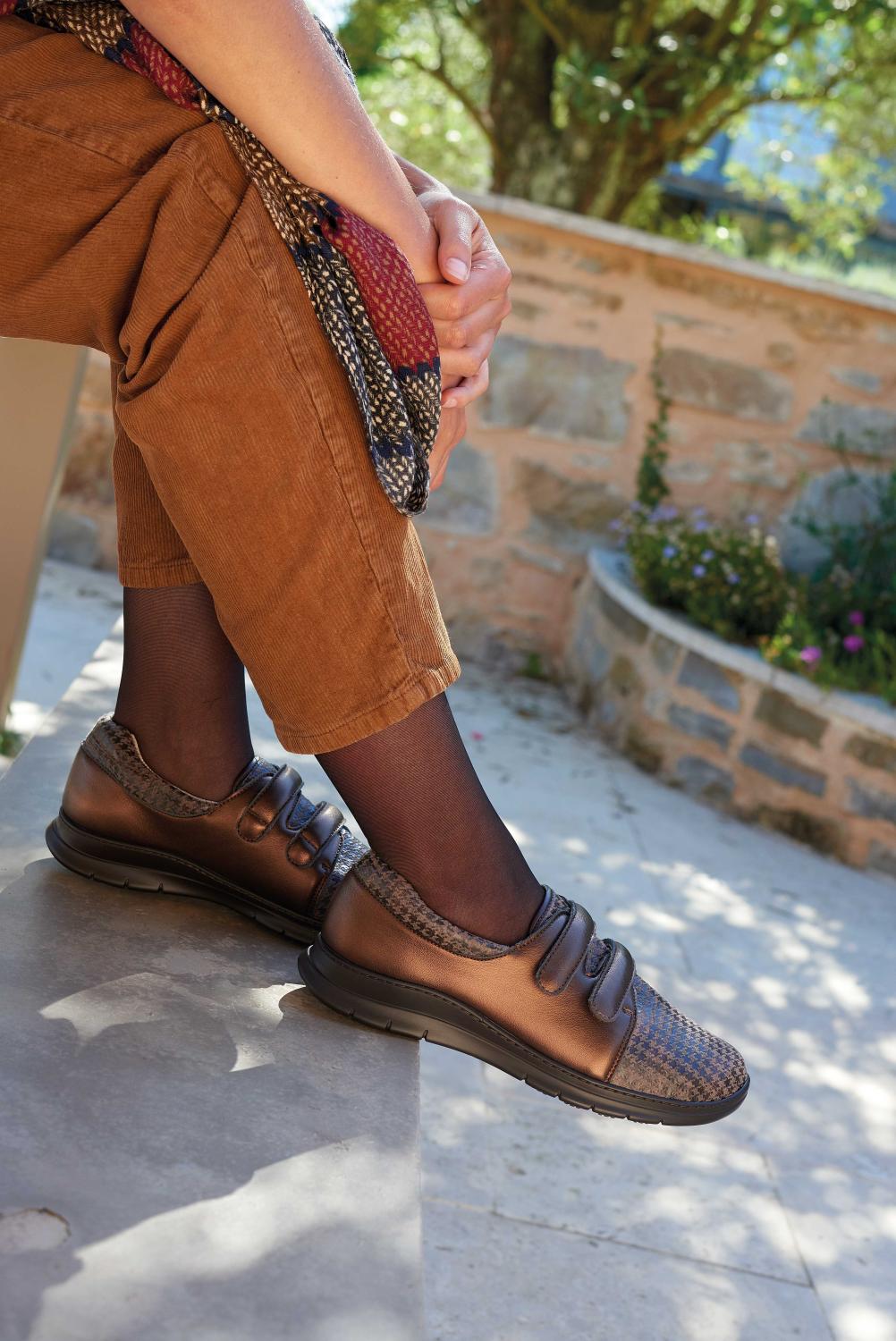 Baskets Orthopédiques PULMAN Marron Motif Pied de Poule