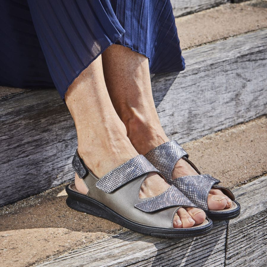 sandale orthopédique femme podowell gris